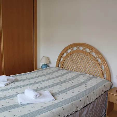 Old Village & Prestige 3* Виламура