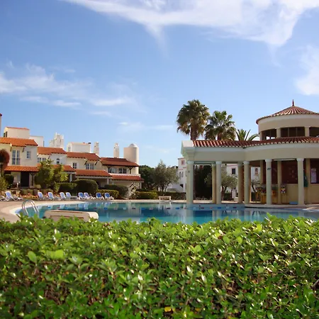 Old Village & Prestige Parco vacanze 3*