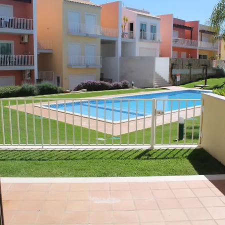 Old Village & Prestige 3*