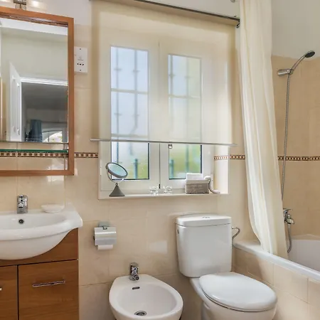 Old Village & Prestige 3* Виламура