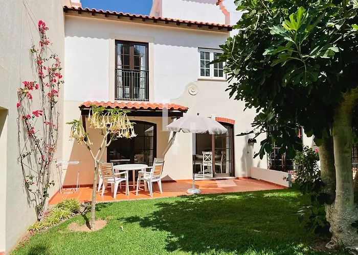 Old Village & Prestige Prázdninový areál