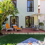 Parque de vacaciones Old Village & Prestige 3*